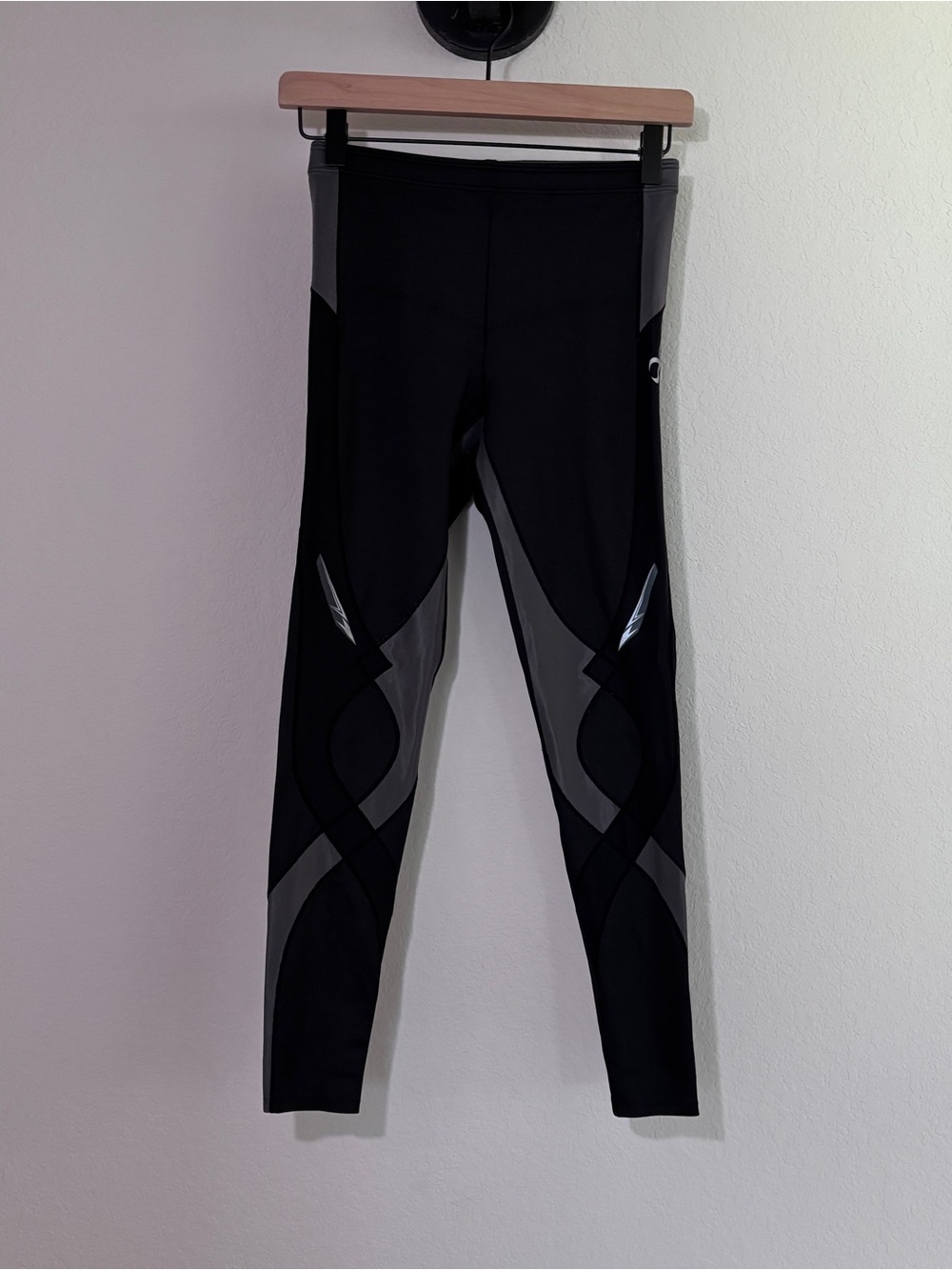 CW-X Compression Running Leggings Size M Black Gray Athletic